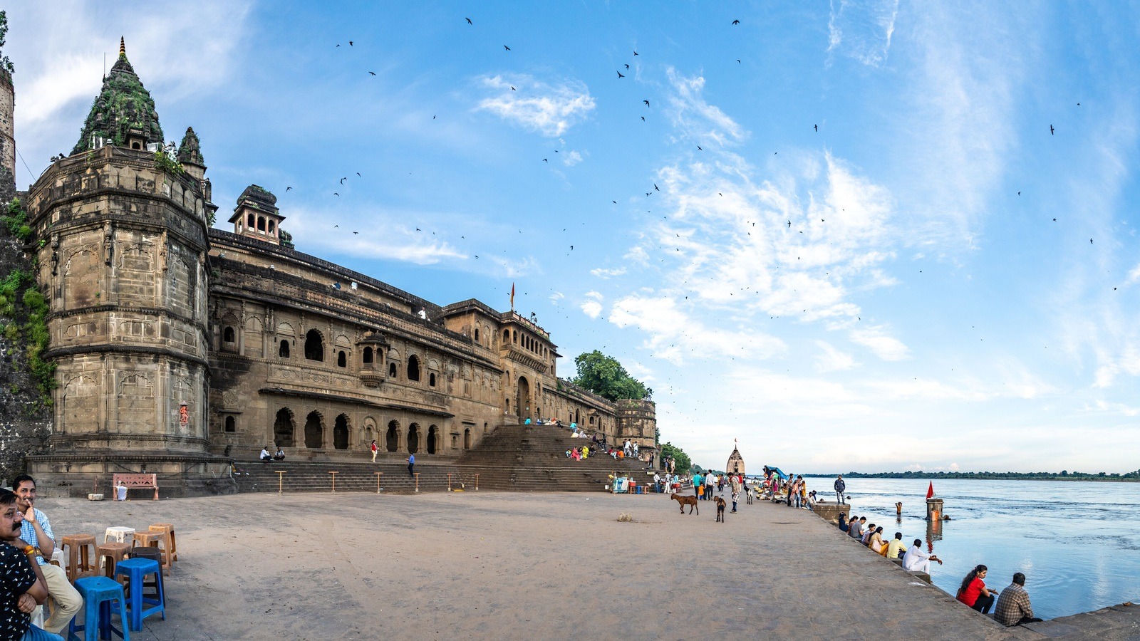 Maheshwar fort and Narmada